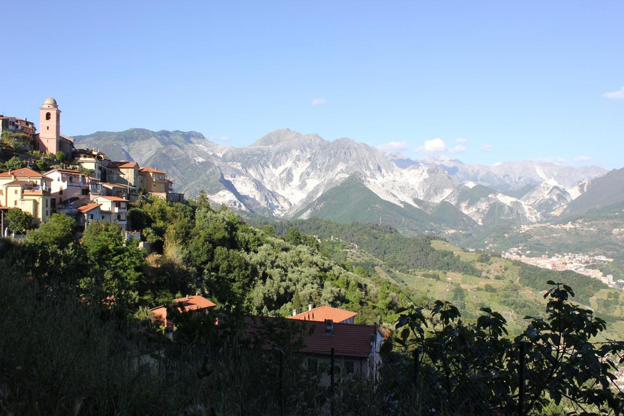 Hotel Ristorante Radar Carrara Exterior photo